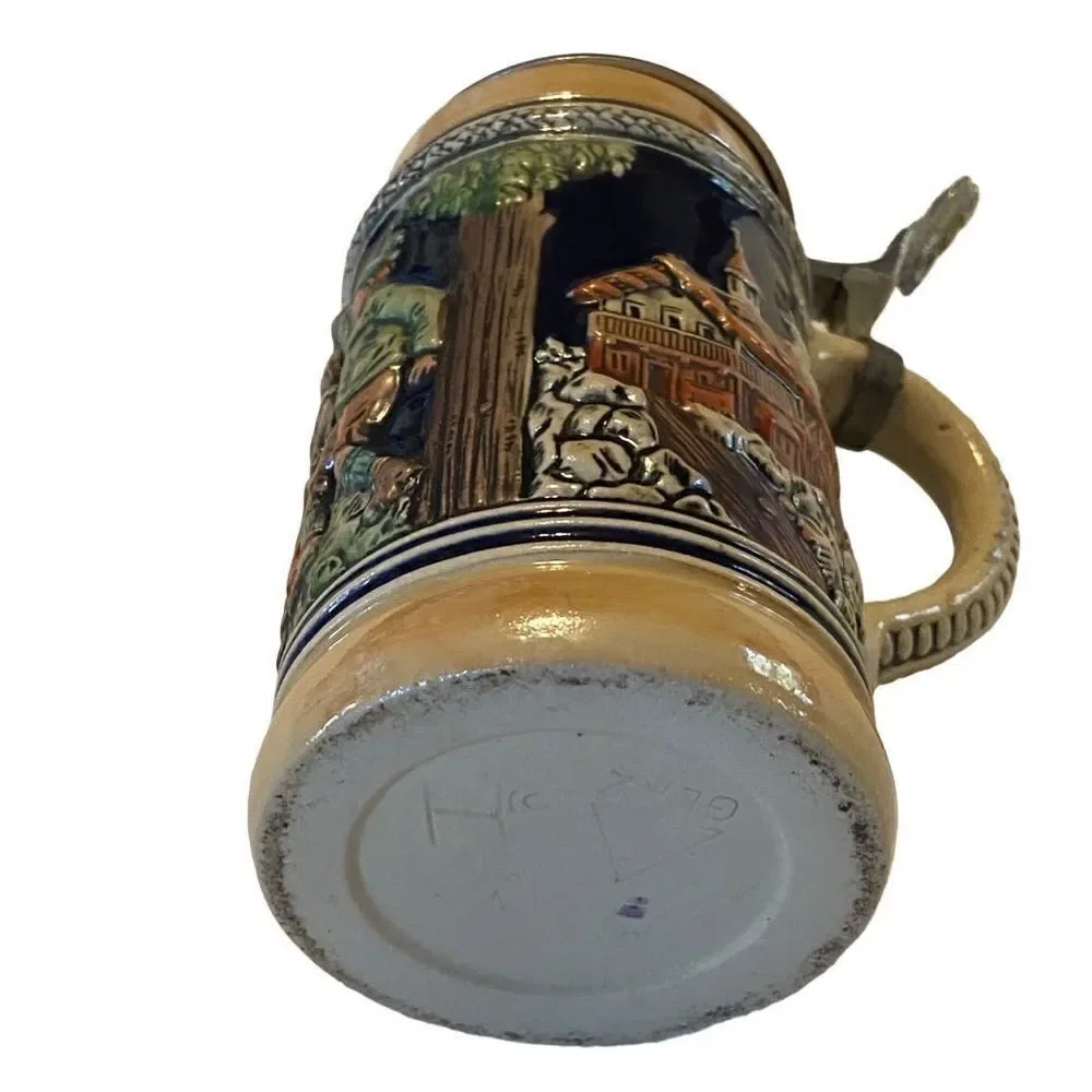 Vintage German Beer Stein 7” - Pewter Lid